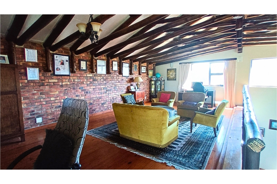5 Bedroom Property for Sale in Gonubie Eastern Cape